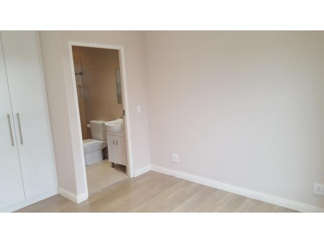 To Let 3 Bedroom Property for Rent in Parklands North Western Cape